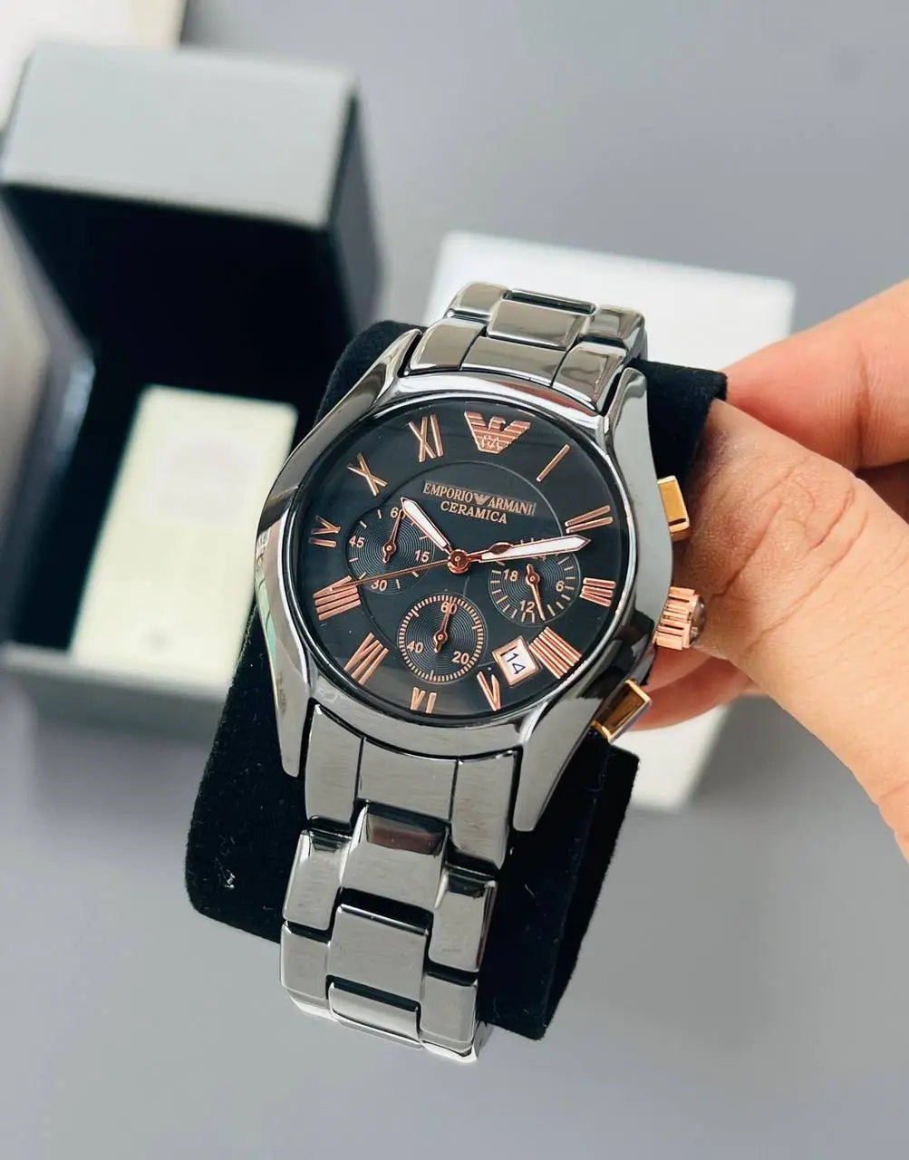 EMPORIO ARMANI Premium Analog Watch for Men – Black Ceramic Strap